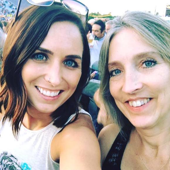 Meet your Posher, Amber - Picture 1 of 1